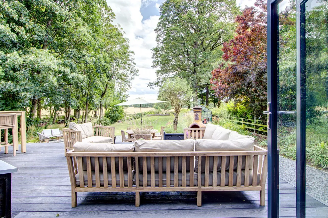 Middle Drive, Woolsington, NE13, photo 3