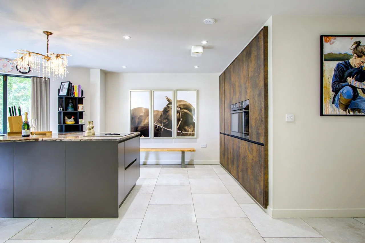 Middle Drive, Woolsington, NE13, photo 12