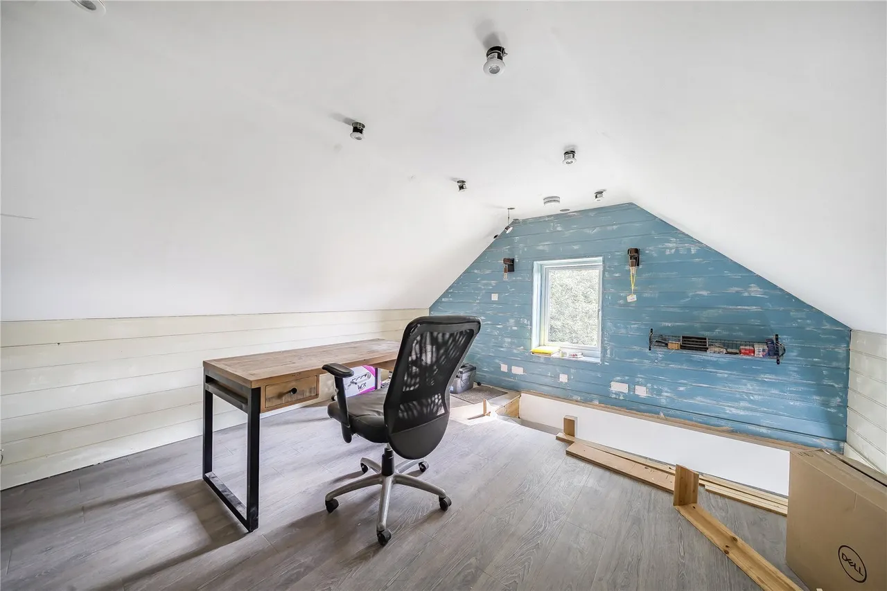 Brickyard Lane, Corfe Mullen, BH21, photo 29