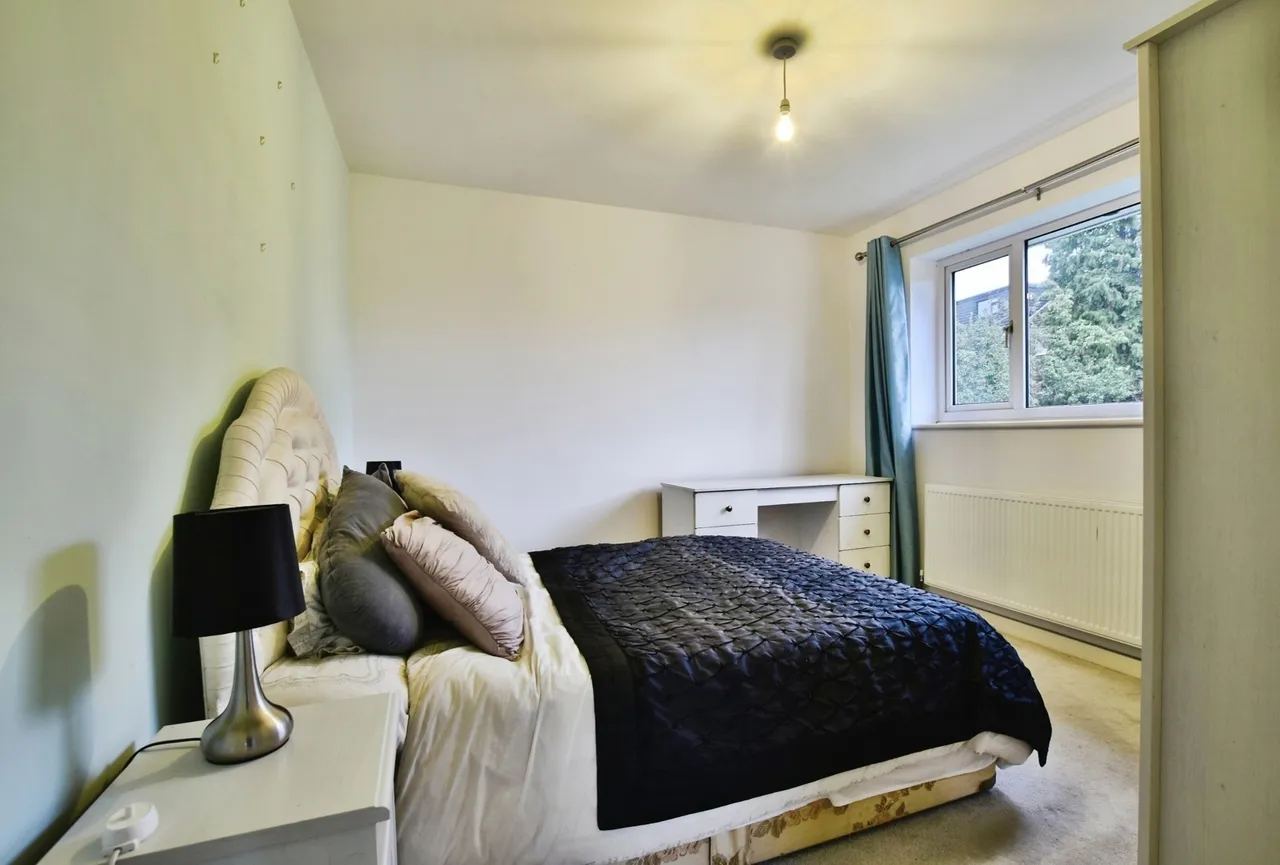Bowfell Drive, Stockport, SK6, photo 8