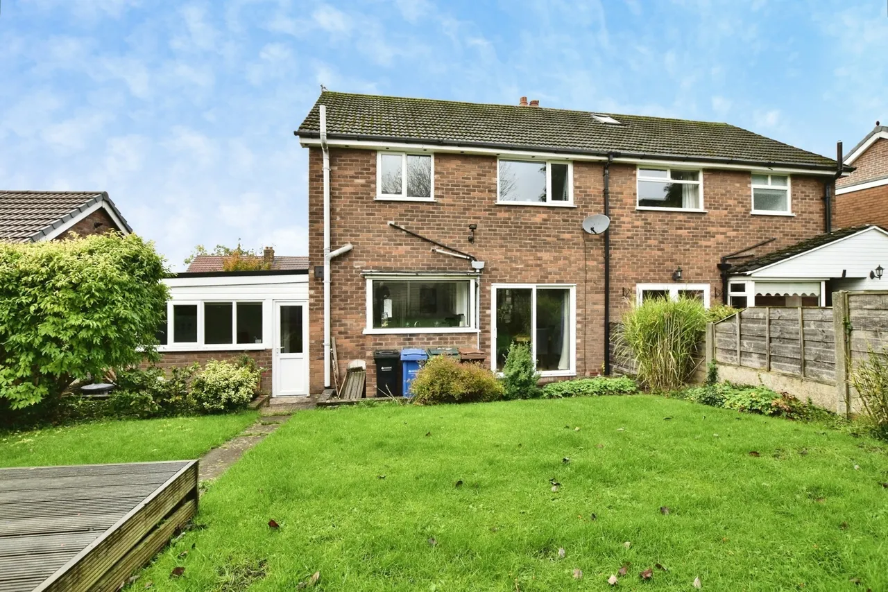 Bowfell Drive, Stockport, SK6, photo 12
