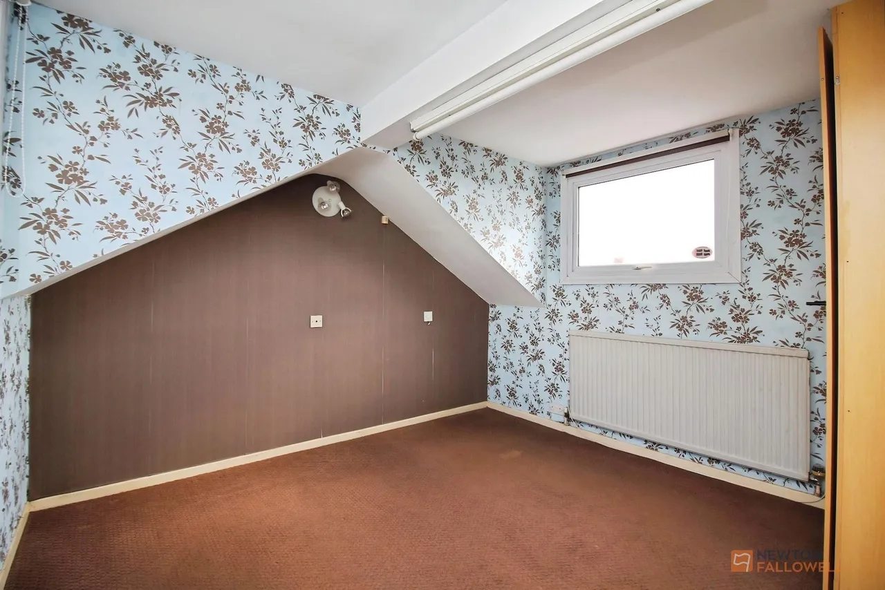 Mostyn Avenue, Syston, LE7, photo 13