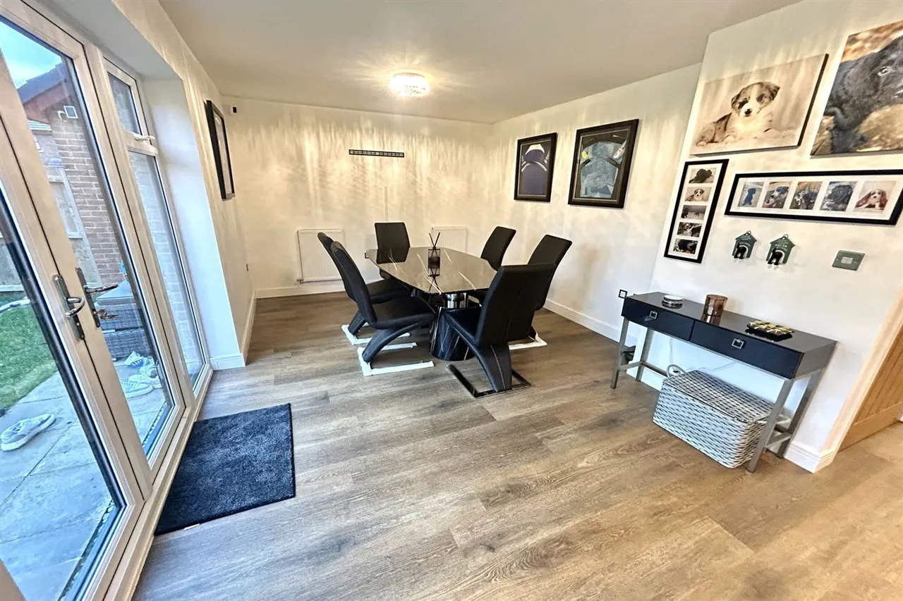 Wildgoose Avenue, Knutsford, photo 8