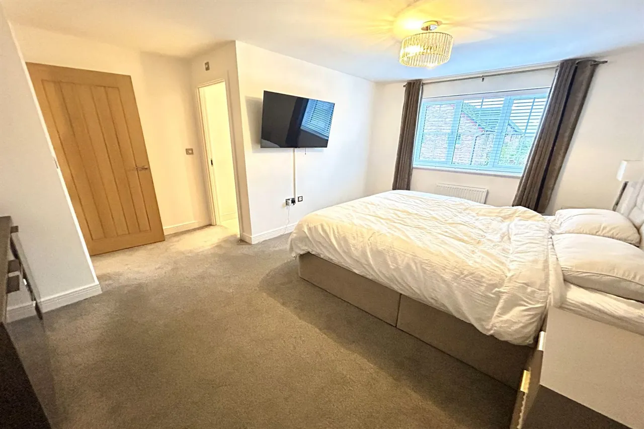 Wildgoose Avenue, Knutsford, photo 14
