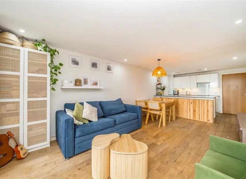 2 bed flat for sale — Seren Park Gardens, Blackheath, SE3