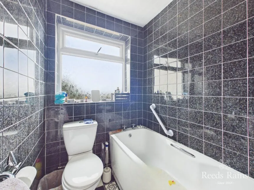 Lighthouse Road, Flamborough, East Yorkshire, YO15, photo 8