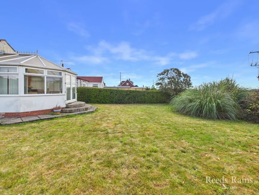 Lighthouse Road, Flamborough, East Yorkshire, YO15, photo 6