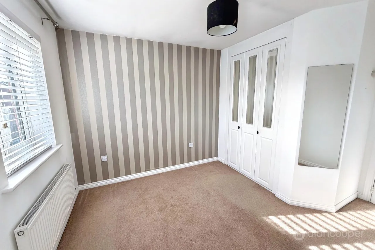 Portreath Drive, Horeston Grange, CV11, photo 9