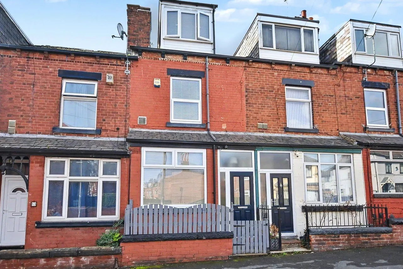 4 bed house for sale, Ecclesburn Road, Leeds, LS9