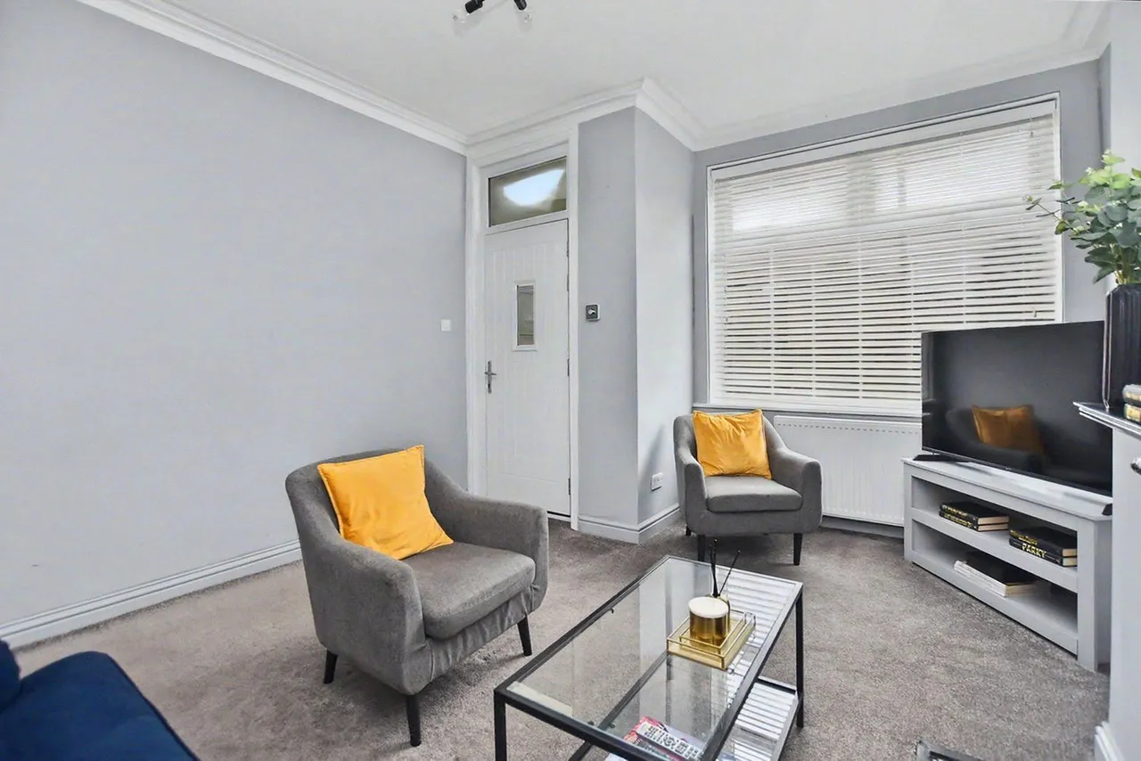 Ecclesburn Road, Leeds, LS9, photo 13