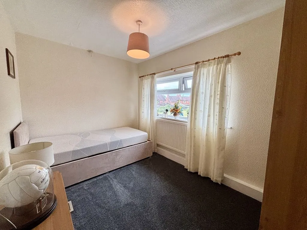 For SaleWindsor Avenue, Adlington, photo 10