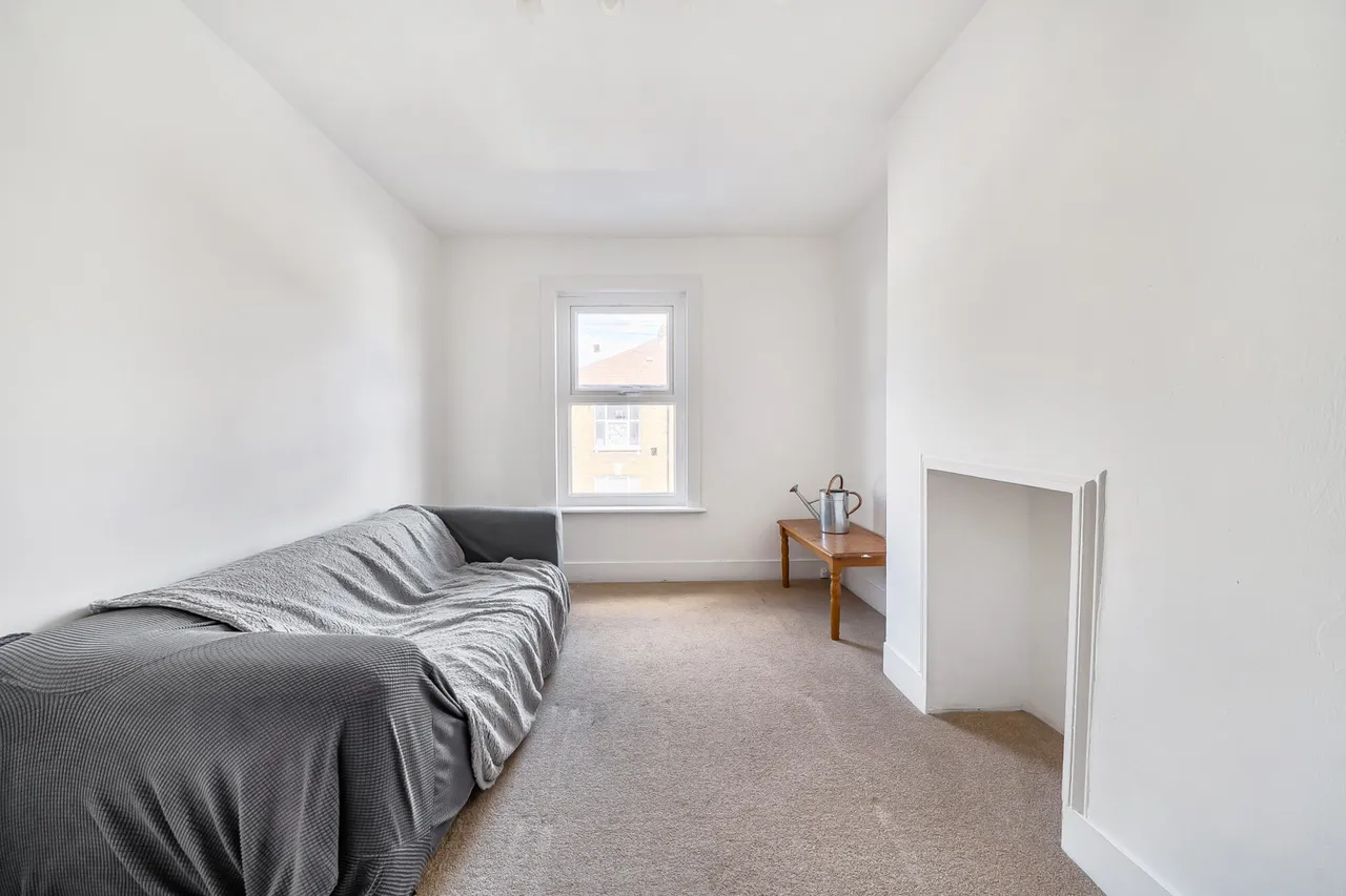 Bedford Road, Ealing, W13, photo 12