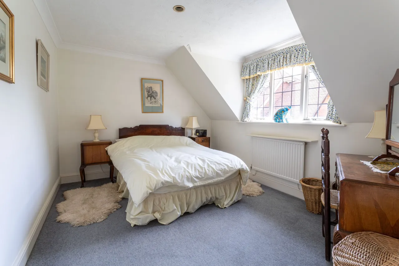 Tylers Gate Alton Road, South Warnborough, Hook, RG29 1RP, photo 15