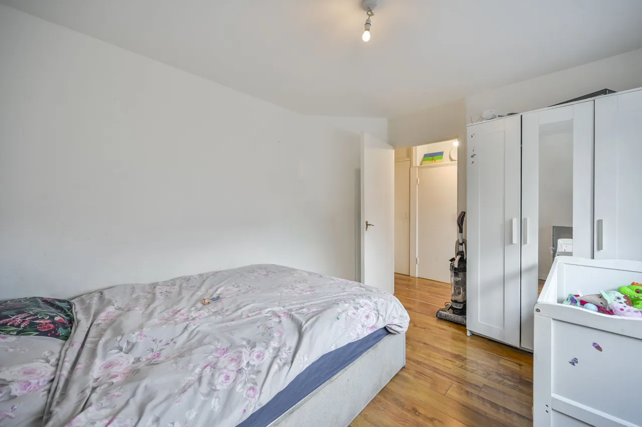 46 Newnham Road, London, photo 5