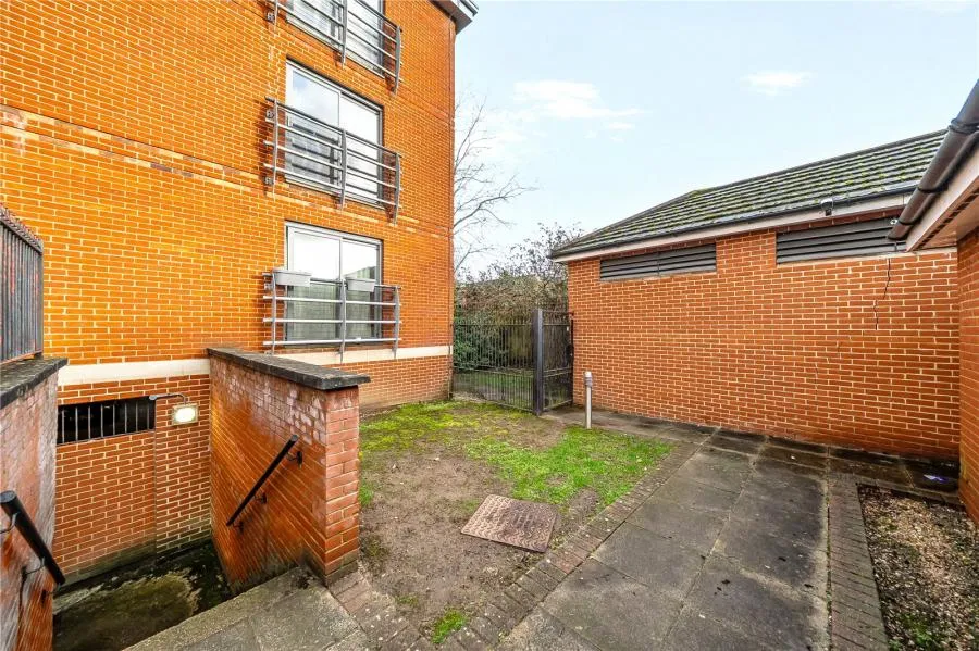 Jubilee Square, Reading, RG1, photo 7
