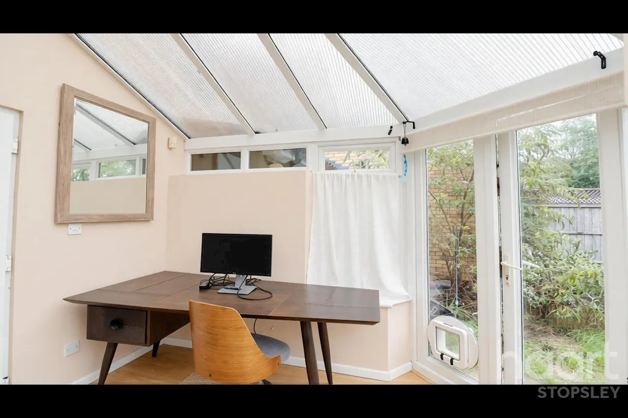 Warton Green, Luton, LU2, photo 9