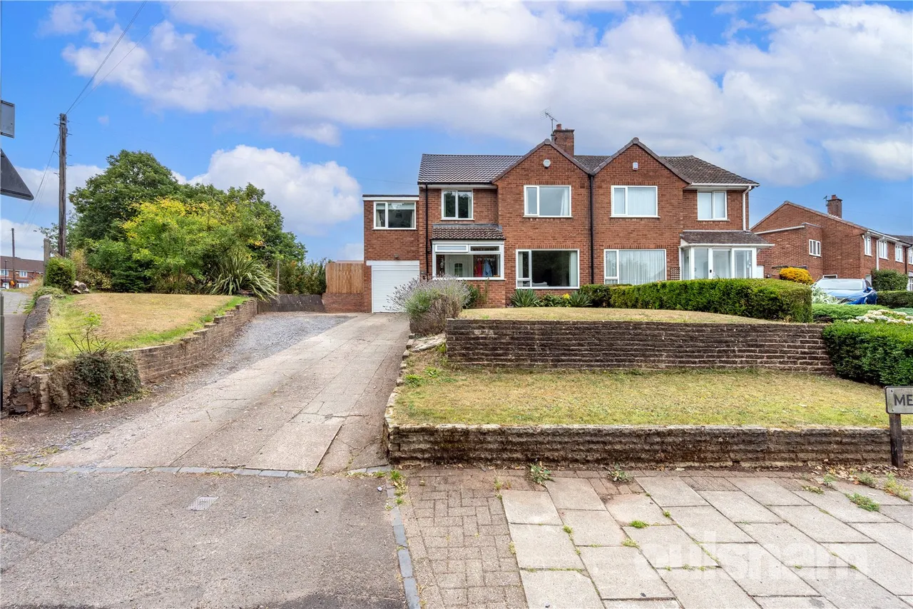 4 bed house for sale — Merritts Hill, Bournville Village Trust, Northfield, Birmingham, B31 1HG