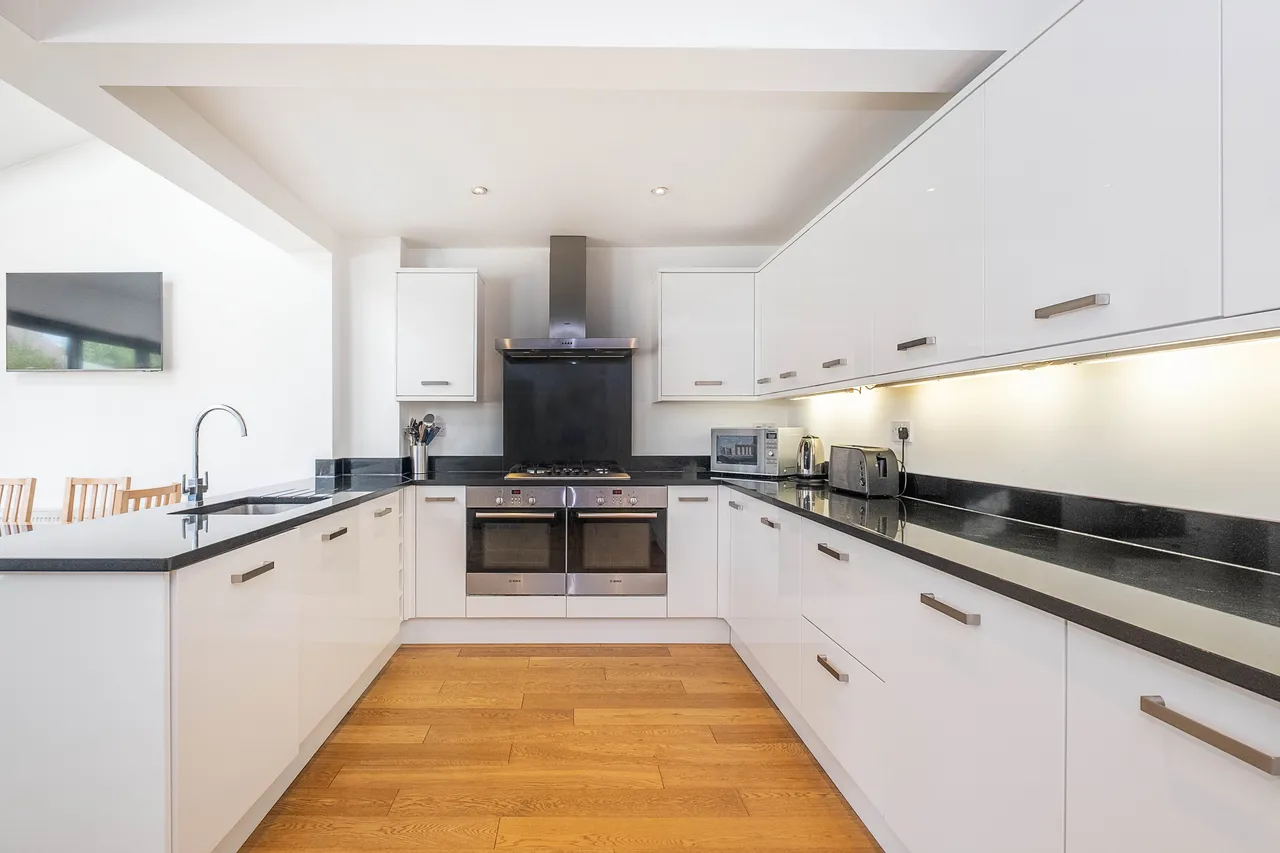 Uxbridge Road, Kingston Upon Thames, KT1, photo 4