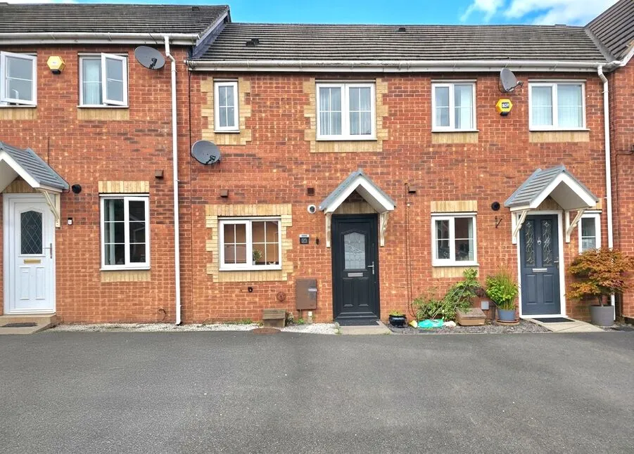 2 bed house for sale — Hatters Court, Warwickshire, CV12