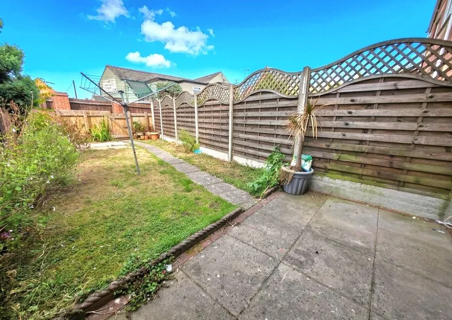 Hatters Court, Warwickshire, CV12, photo 9