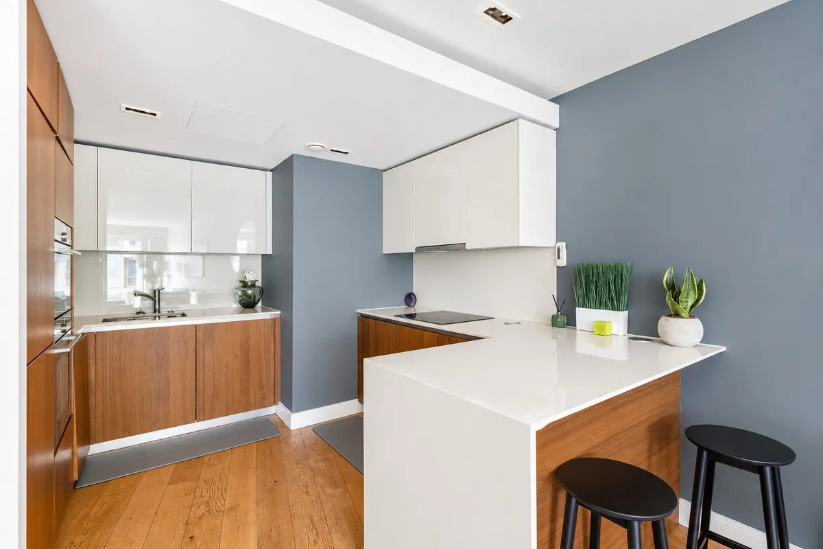 Kew Bridge Road, Brentford, TW8, photo 8