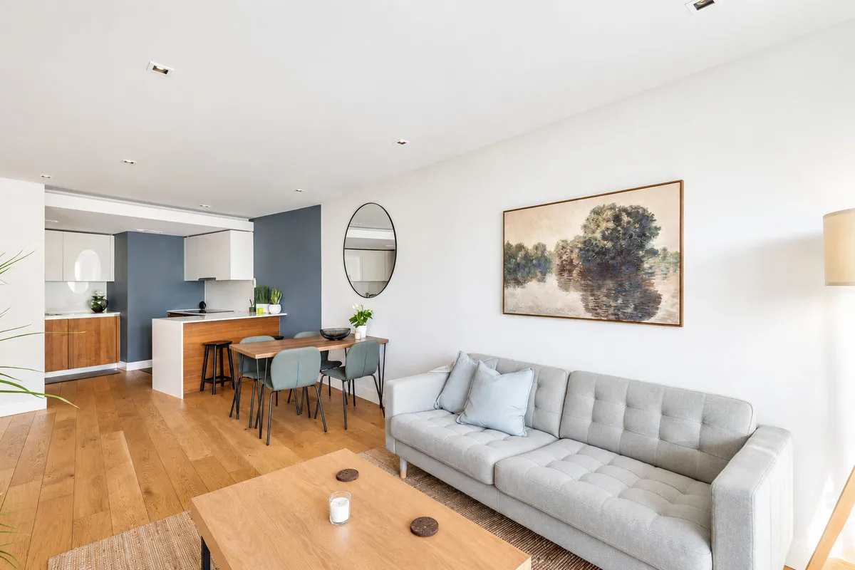 Kew Bridge Road, Brentford, TW8, photo 6