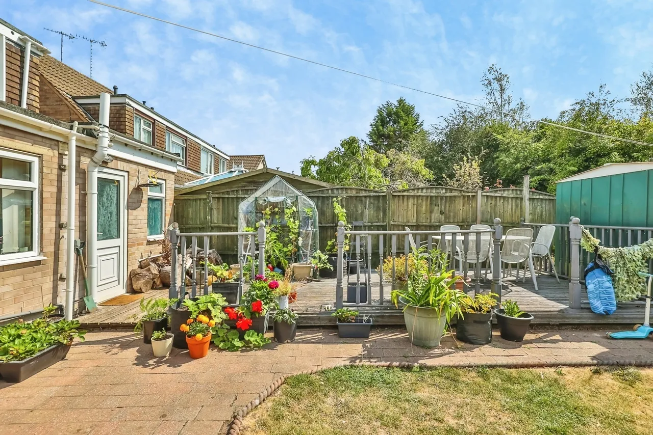 The Downs, Silverdale, Nottingham, NG11, photo 21