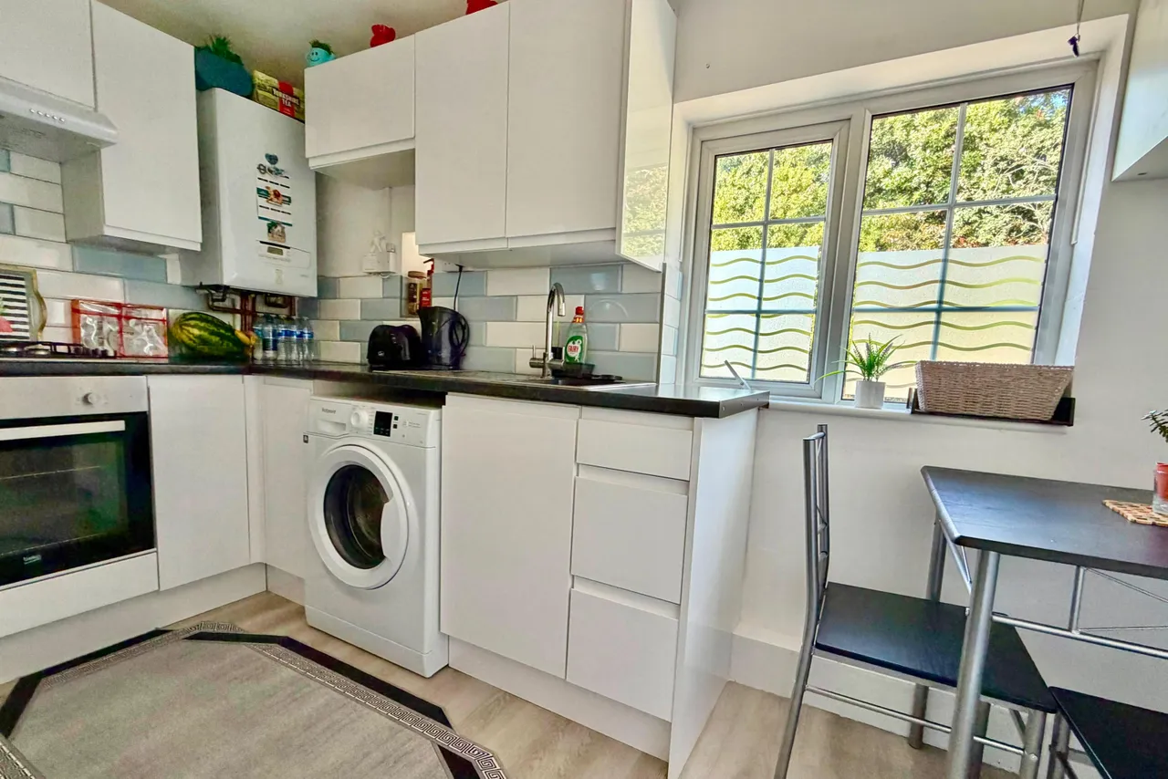 Southampton Road, Ringwood, BH24, photo 5