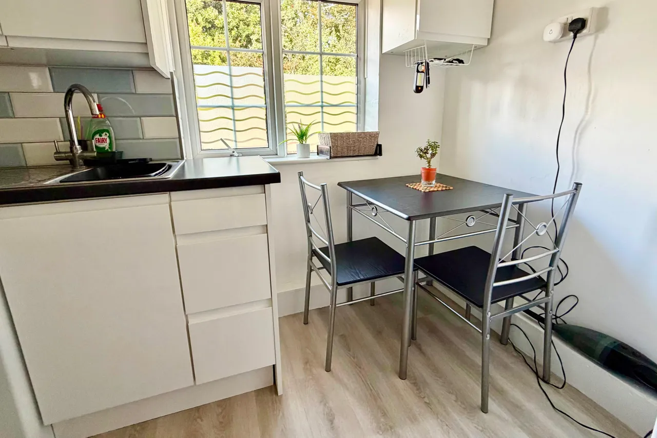 Southampton Road, Ringwood, BH24, photo 6