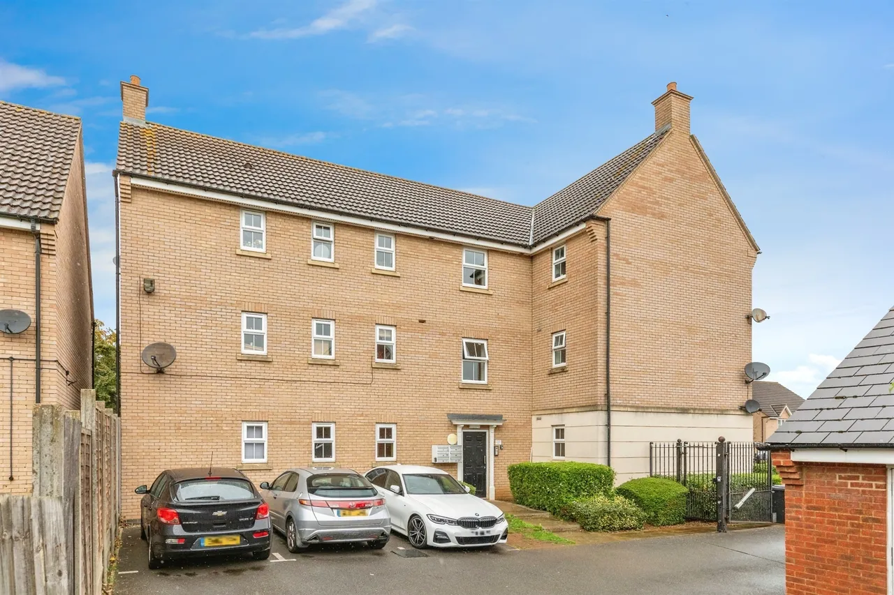Burywell Road, Wellingborough, NN8, photo 8