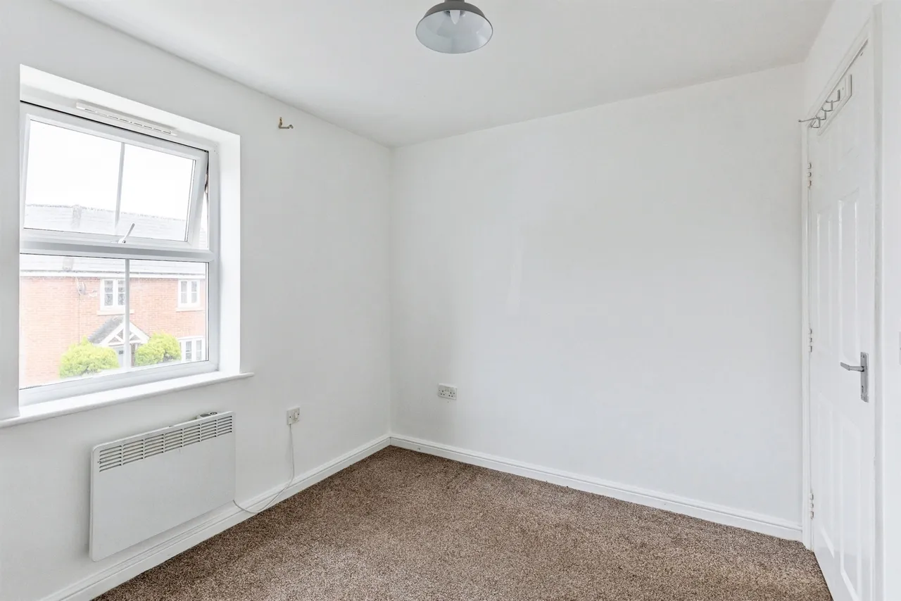 Burywell Road, Wellingborough, NN8, photo 6