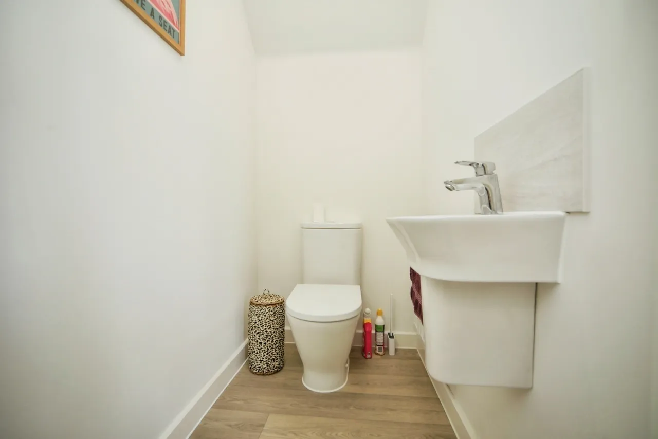 Squirrel Close, Onehouse, Stowmarket, Suffolk, IP14, photo 12