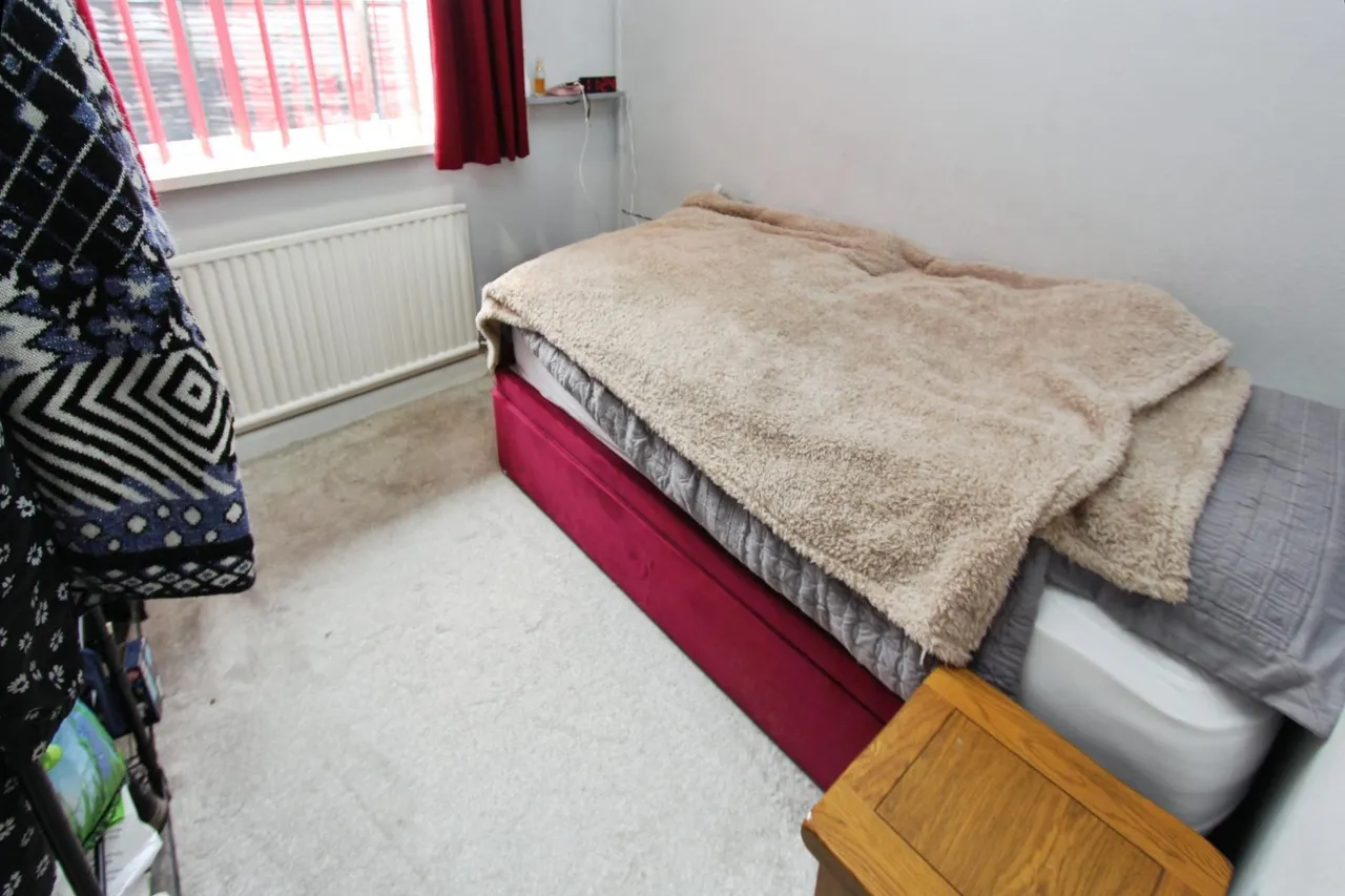 Wellington Street, Stapleford, NG9, photo 9