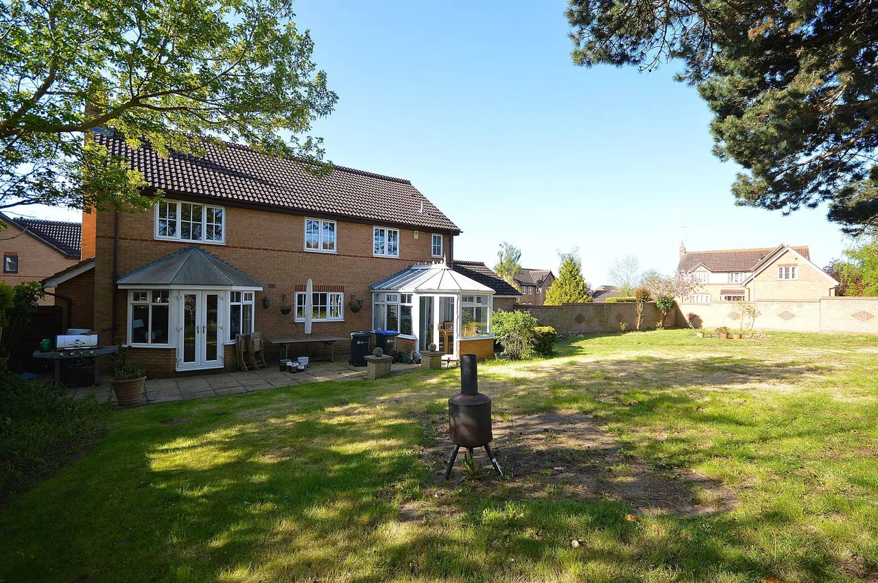 Honeysuckle Way, Northampton, NN3 3QE, photo 34
