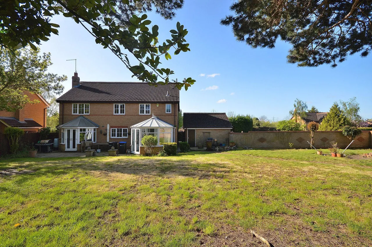 Honeysuckle Way, Northampton, NN3 3QE, photo 31