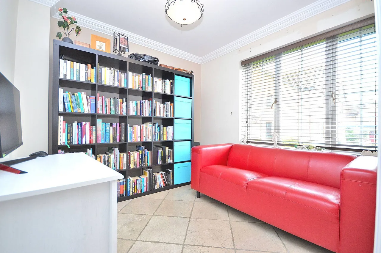 Honeysuckle Way, Northampton, NN3 3QE, photo 12