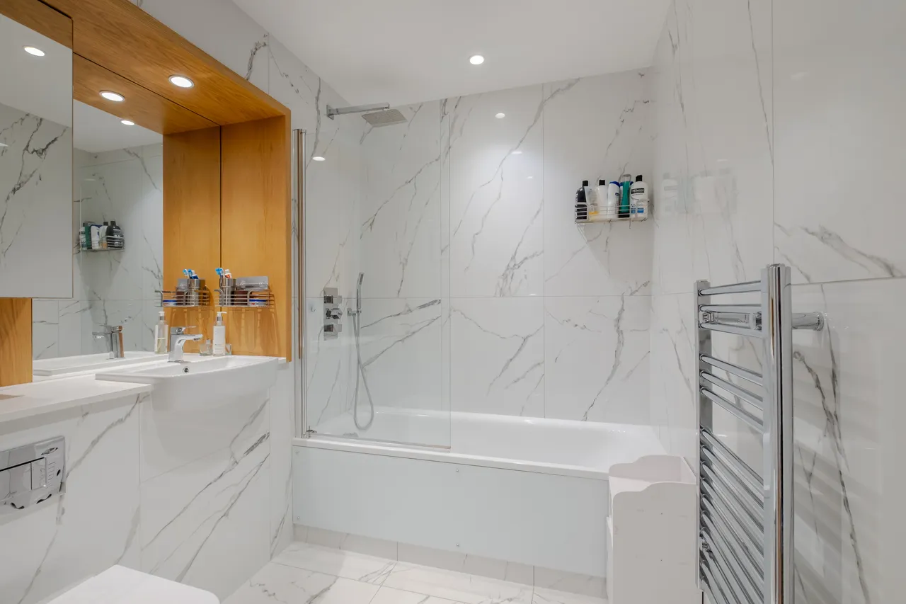 81 Plough Lane, London, SW17, photo 8