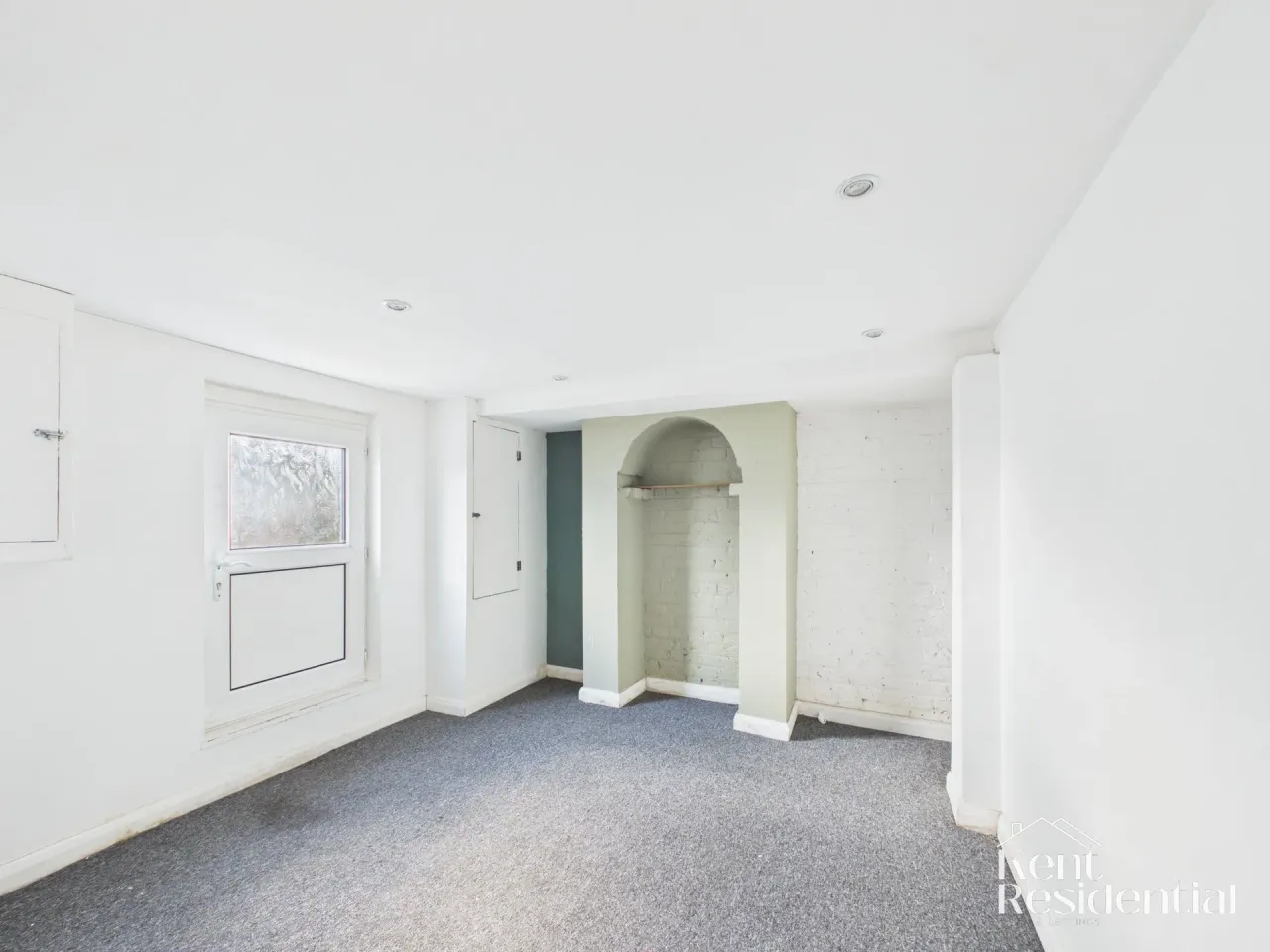 Upper Luton Road, Chatham, ME5, photo 11