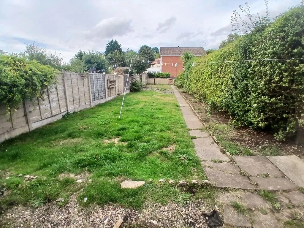 Sketchley Road, Burbage, LE10, photo 8