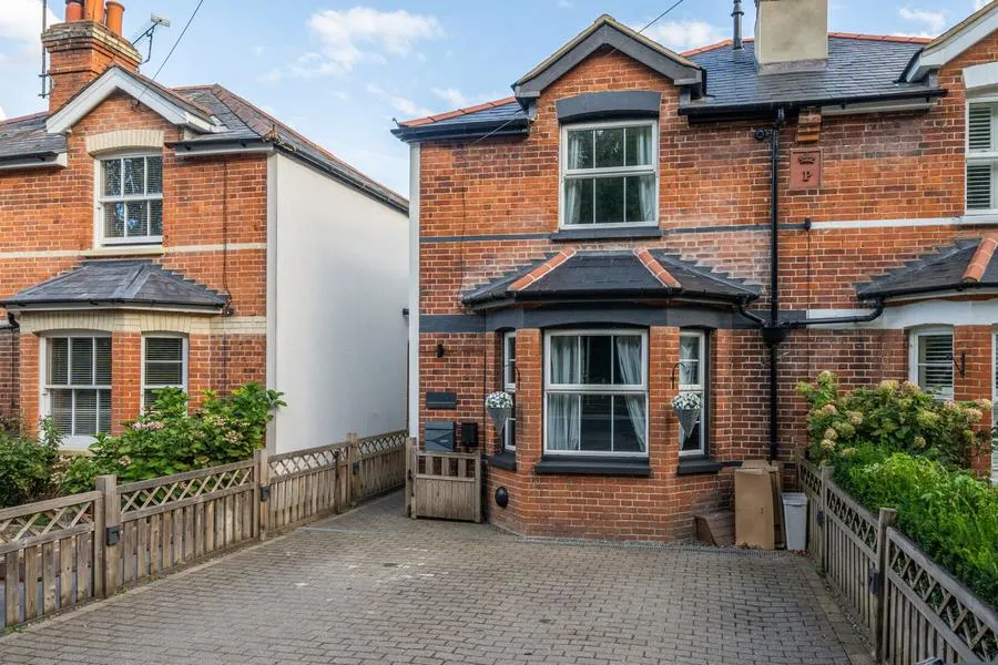 Aldershot Road, Pirbright, GU24, photo 22