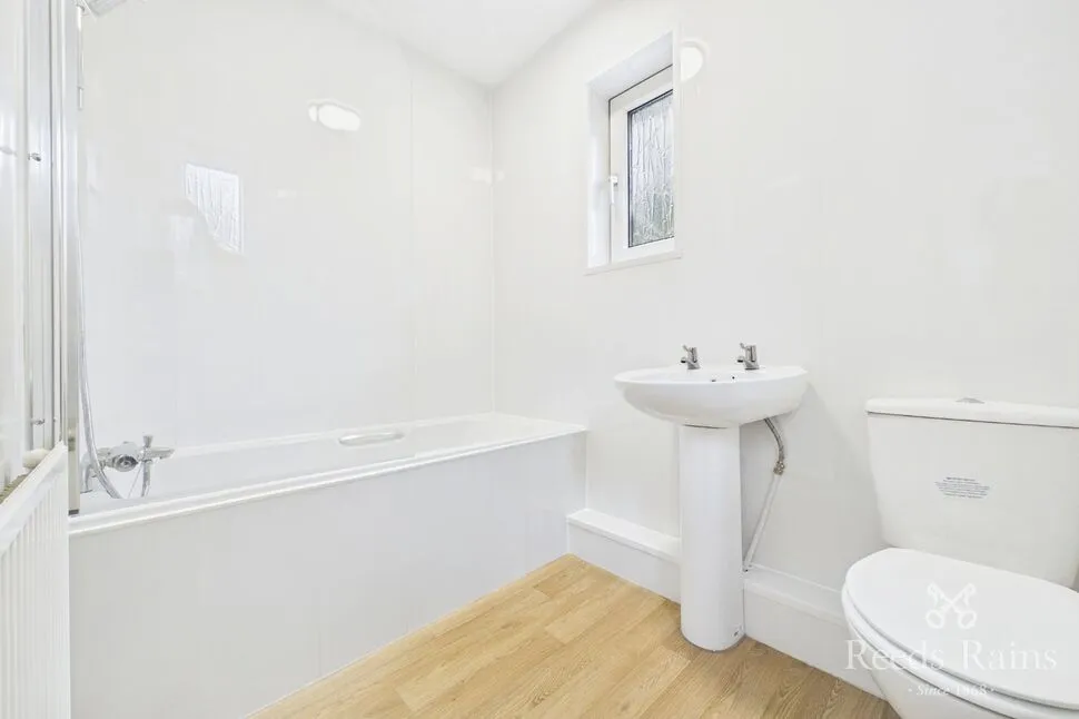 Langsett Road, Wakefield, West Yorkshire, WF2, photo 8