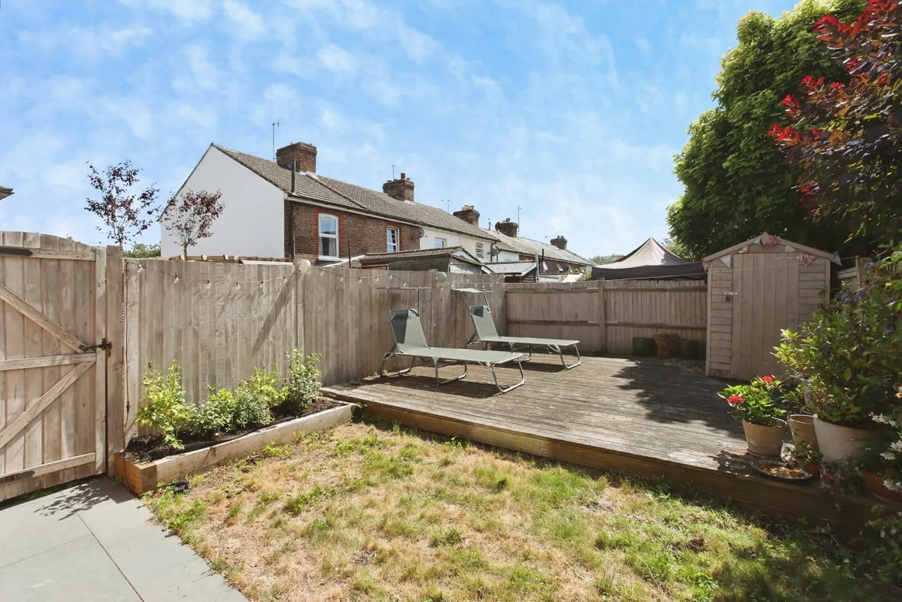 Hadlow Road, Tonbridge, TN9, photo 6