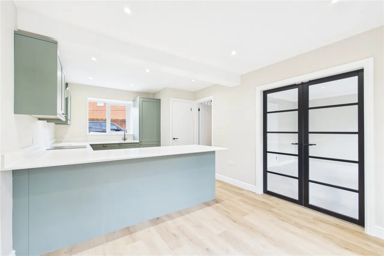 Woodfield Way, Theale, RG7, photo 5