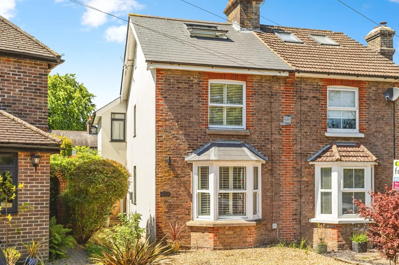 3 bed house for sale — Brainsmead, Cuckfield, Haywards Heath