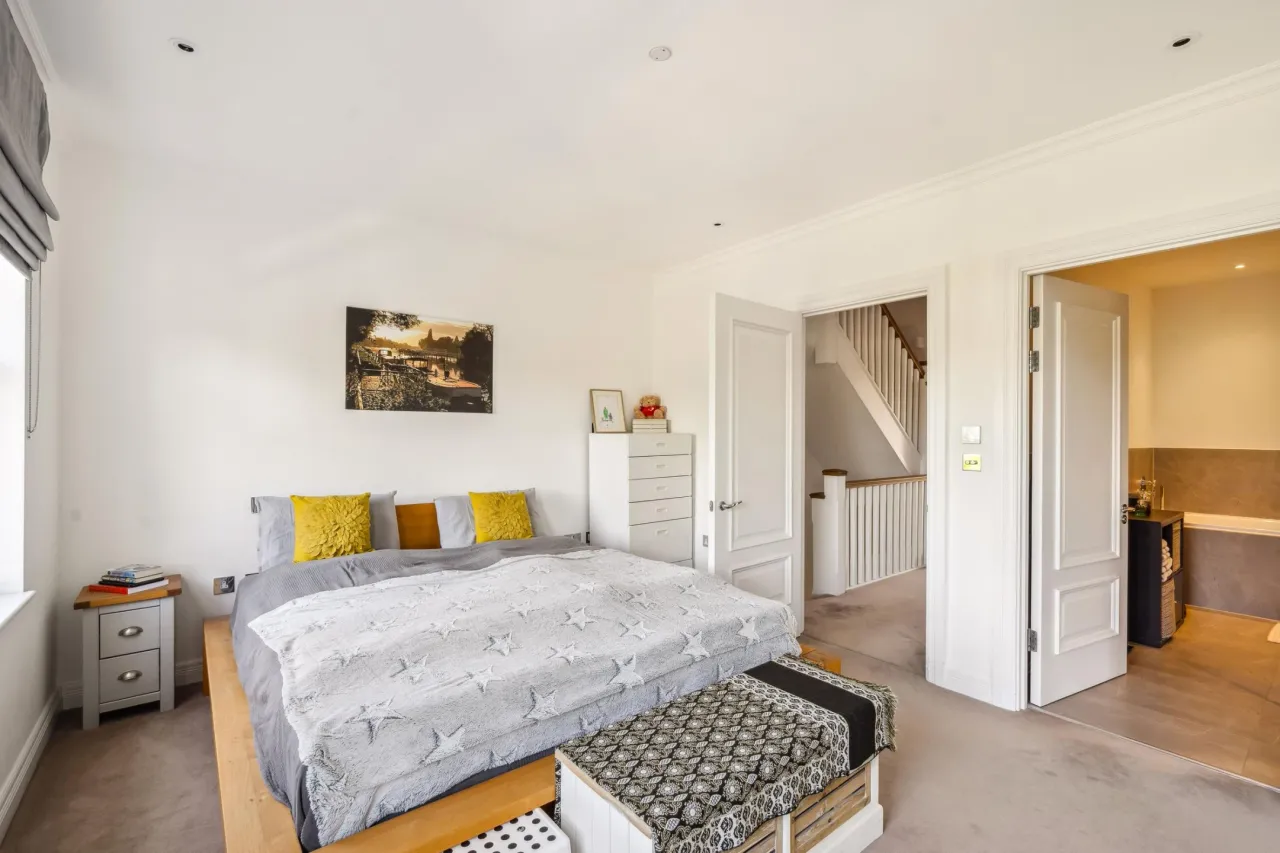 Barrons Chase, London, TW10, photo 20