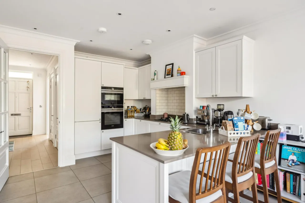 Barrons Chase, London, TW10, photo 6
