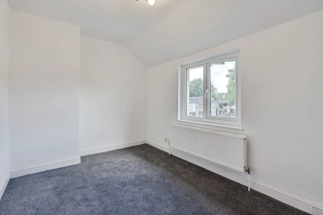Southfield Drive, Westhoughton, BL5, photo 13