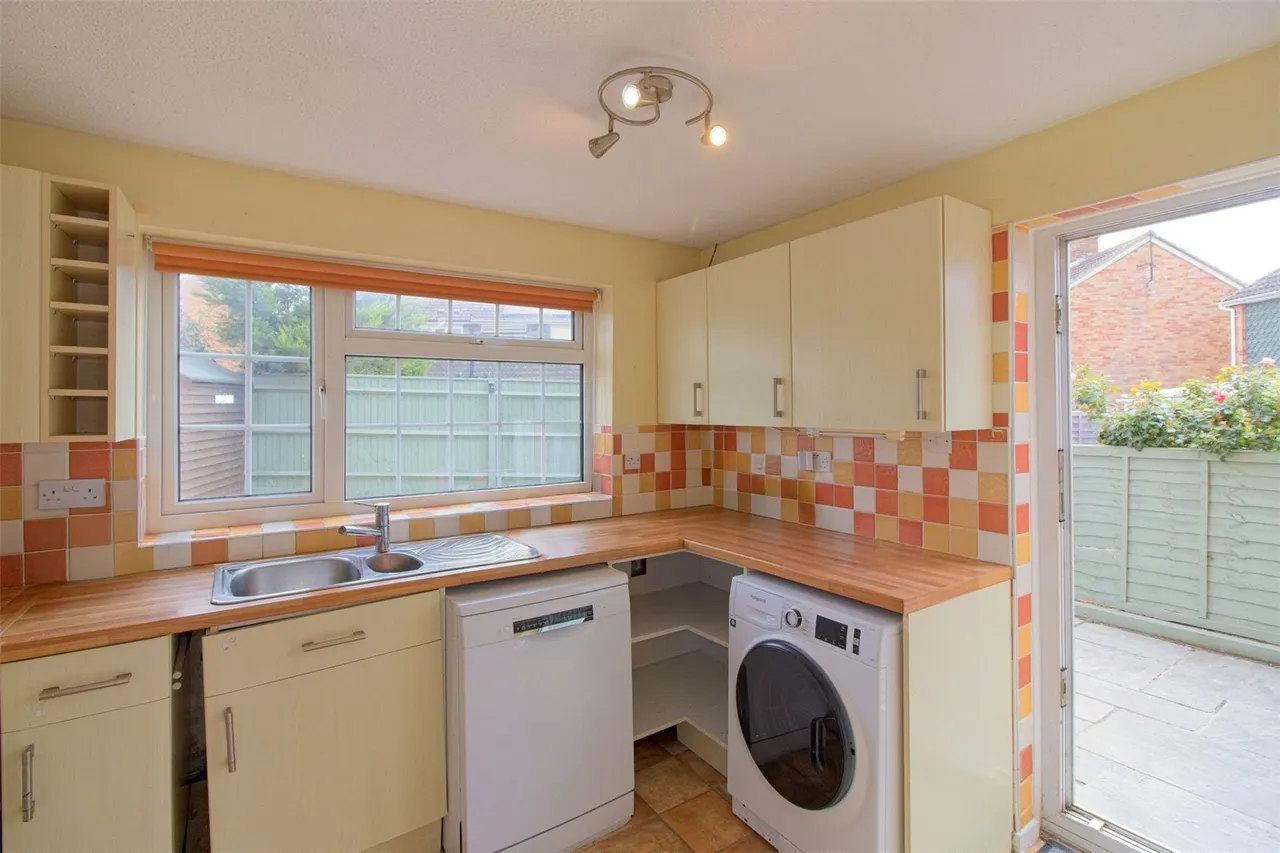 Williams Close, Hanslope, Milton Keynes, Buckinghamshire, MK19, photo 4