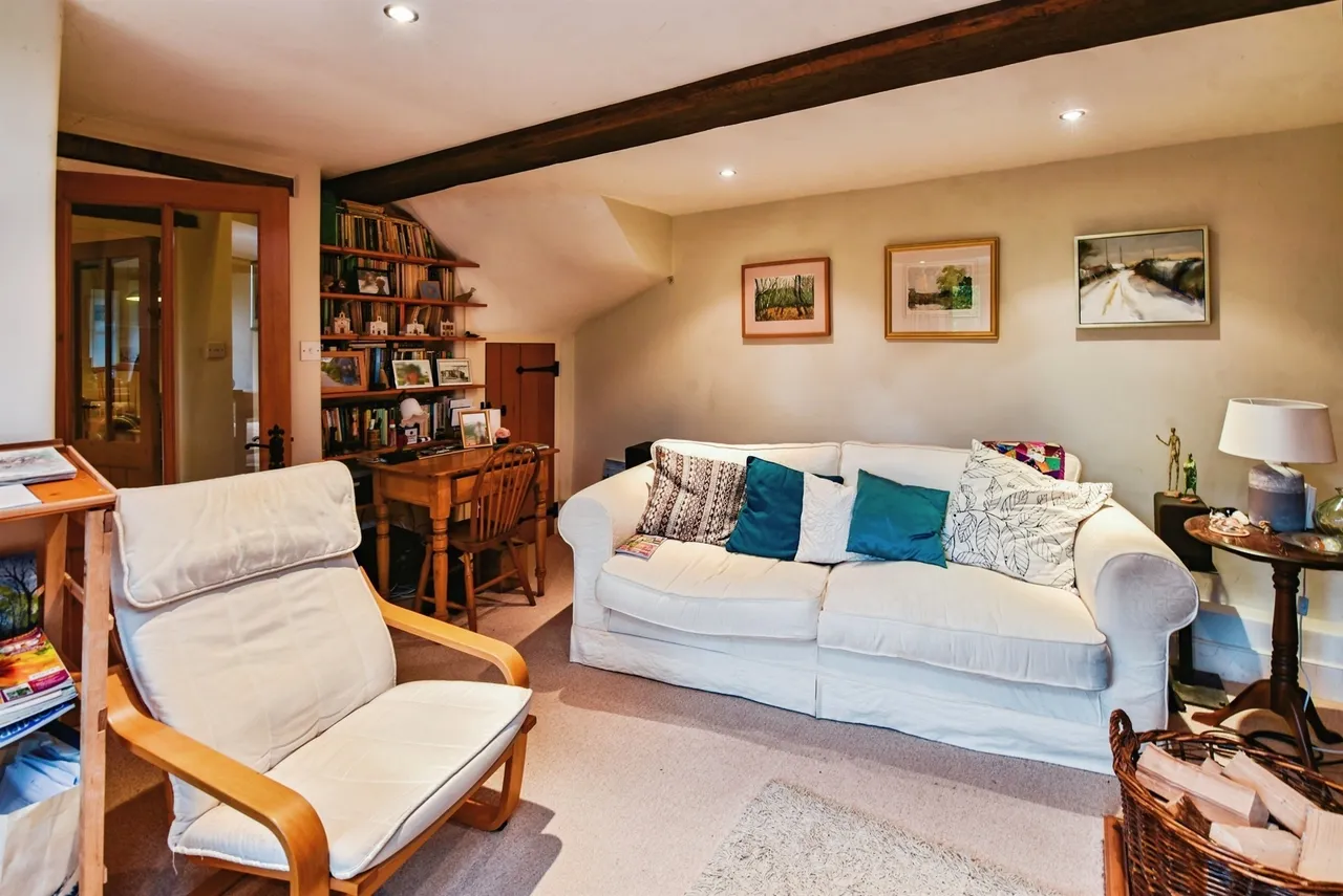 Court Farm, The Cross, BA11, photo 13