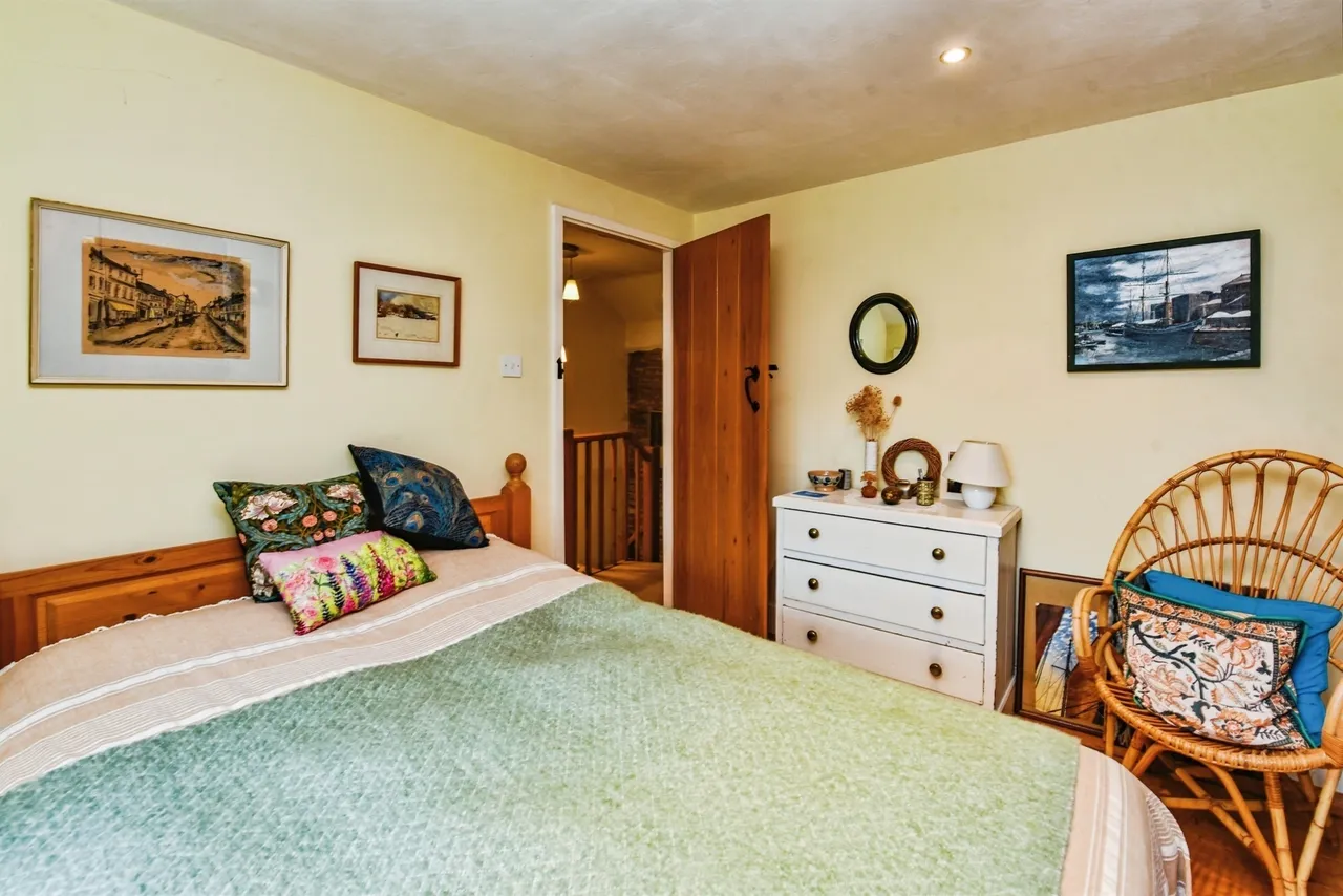 Court Farm, The Cross, BA11, photo 12